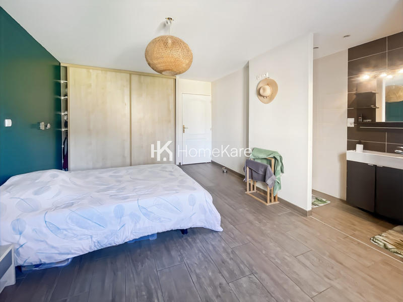 Maison - 145 m² - 5 pièces