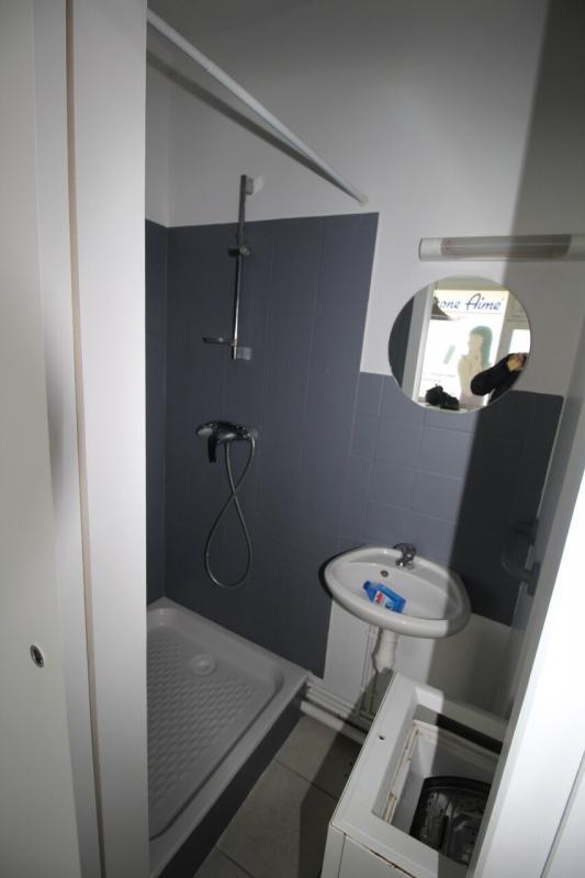 Studio - 12 m² - 1 pièce