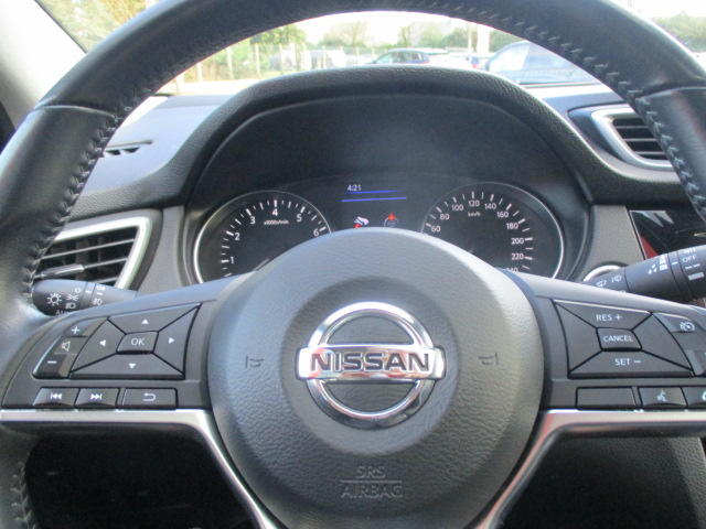 Nissan Qashqai Crossover Tekna 1.3 Dig-T 160 Dct