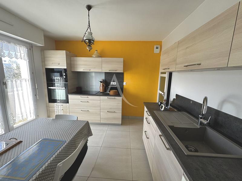 Appartement - 125 m² - 5 pièces