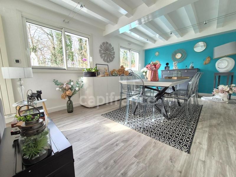 Maison - 170 m² - 5 pièces