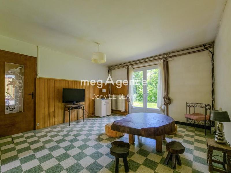 Maison - 140 m² - 7 pièces