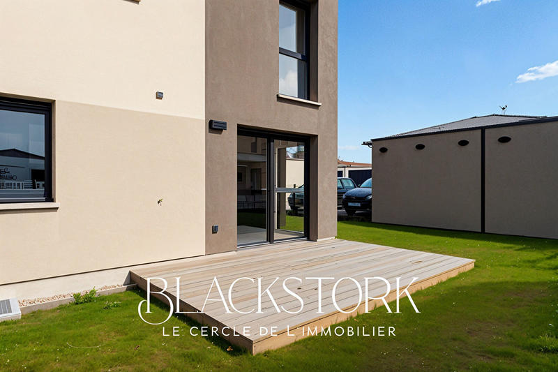Maison - 82 m² - 5 pièces