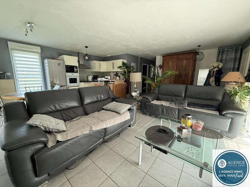 Maison - 92 m² - 4 pièces