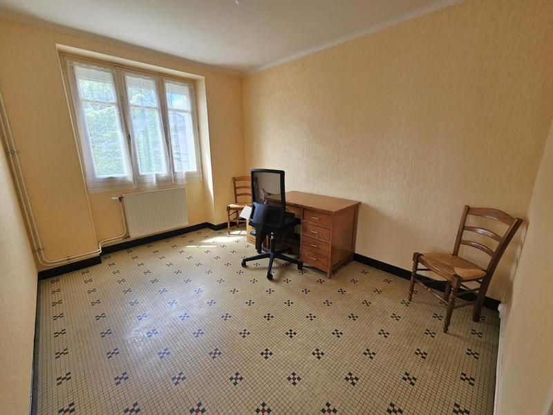 Maison - 82 m² - 5 pièces