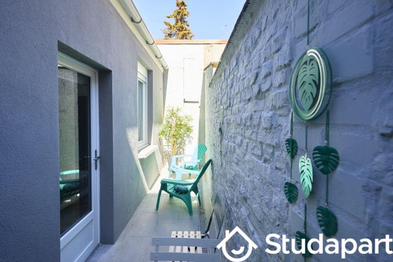 Chambre - 11 m² - 1 pièce