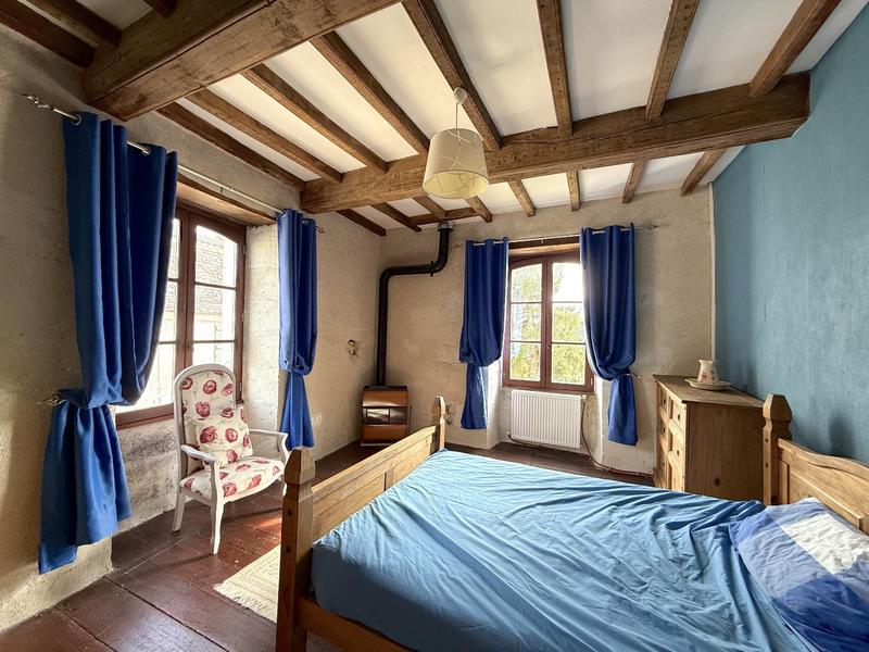 Maison - 217 m² - 6 pièces