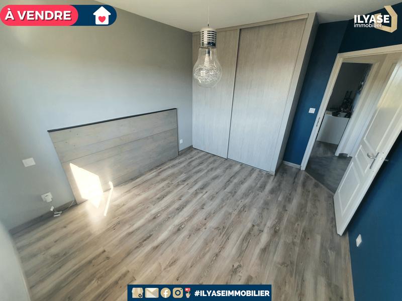 Maison - 143 m² - 8 pièces