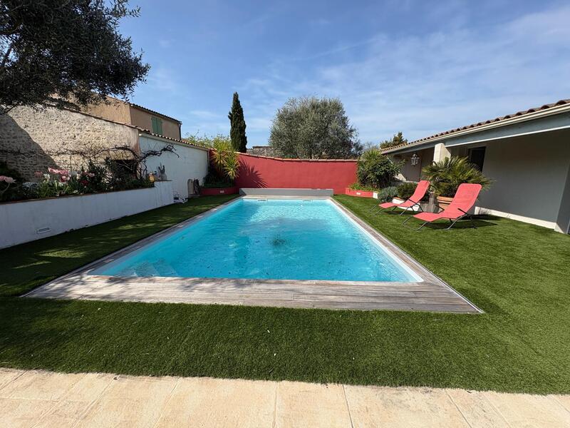 Maison - 209 m² - 8 pièces