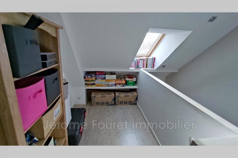 Maison en pierre - 256 m² - 7 pièces
