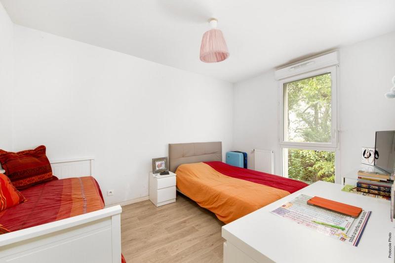 Appartement - 90 m² - 4 pièces