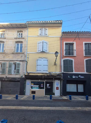 Immeuble - 9 pièces