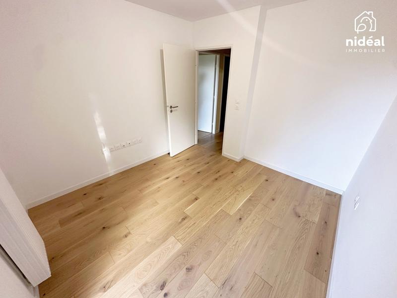 Appartement - 70 m² - 6 pièces