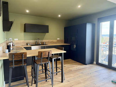 Appartement - 83 m² - 4 pièces