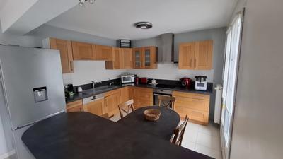 Maison - 167 m² - 6 pièces