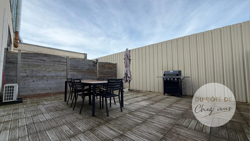 Loft - 148 m² - 5 pièces