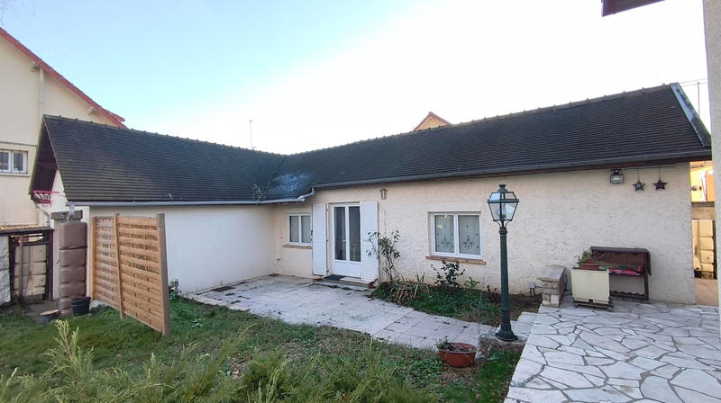 Maison - 171 m² - 10 pièces