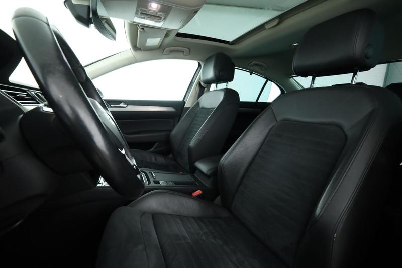 Volkswagen Passat 1.4 Tsi Act BlueMotion Tech Carat Dsg7 150 ch