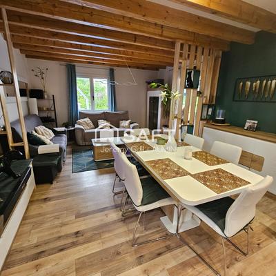 Maison - 126 m² - 6 pièces