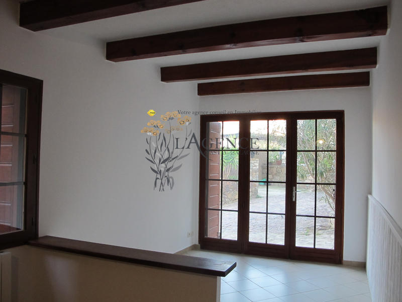 Maison - 271 m² - 9 pièces