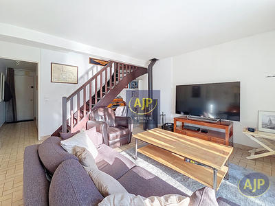 Maison - 82 m² - 5 pièces