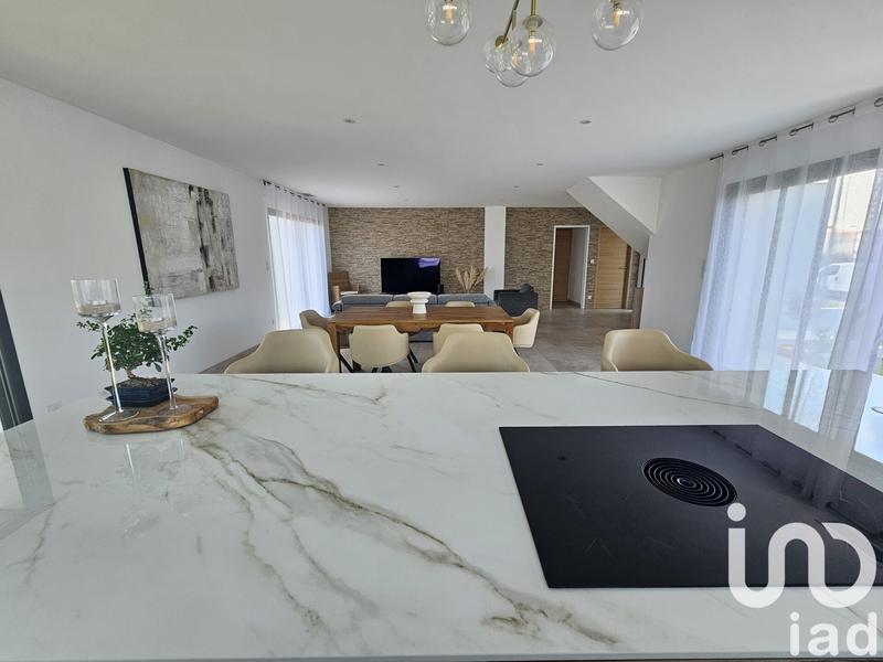 Maison - 147 m² - 5 pièces