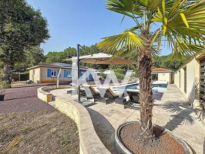 Maison - 128 m² - 5 pièces