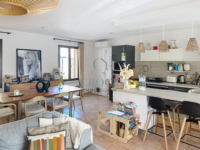 Maison - 88 m² - 4 pièces