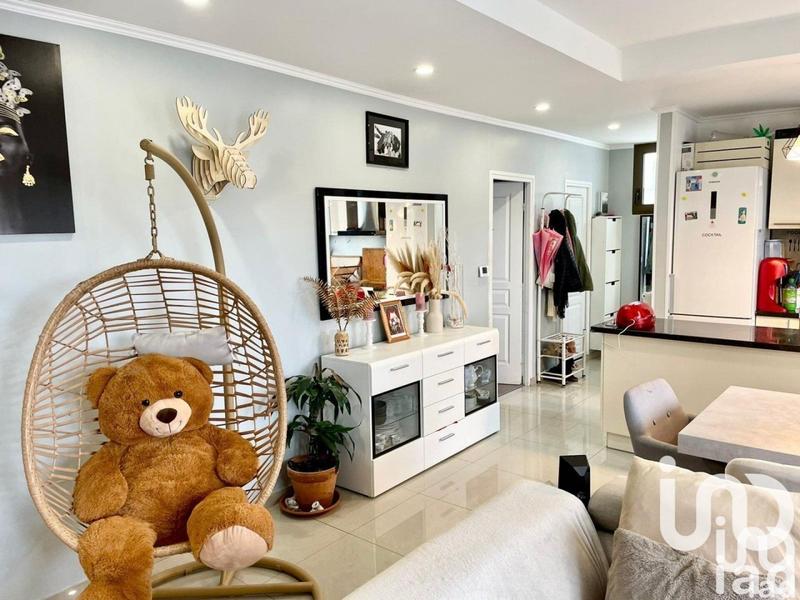 Maison - 300 m² - 10 pièces