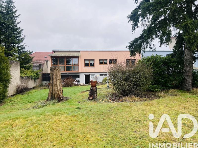 Maison - 138 m² - 5 pièces