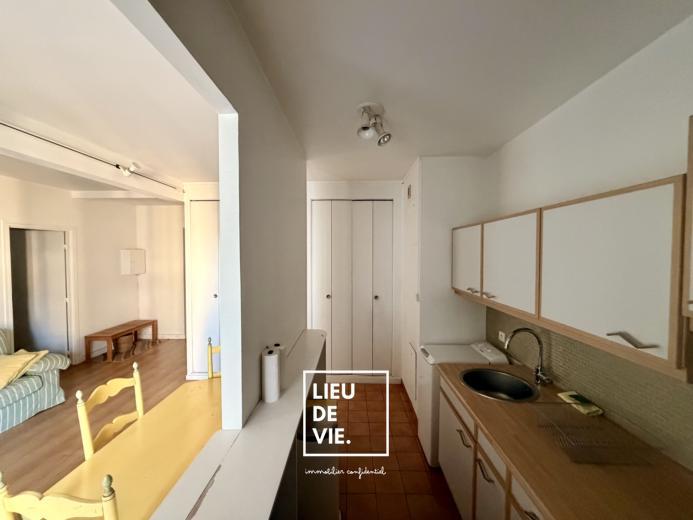 Appartement ancien - 42 m² - 1 pièce