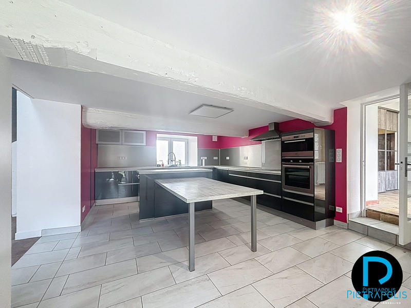 Ferme - 180 m² - 6 pièces