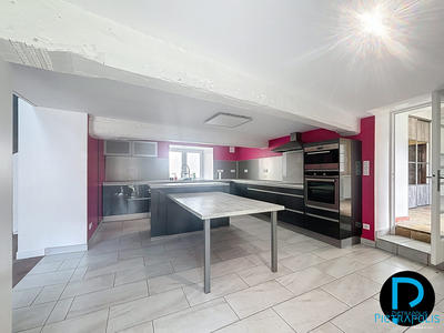 Ferme - 180 m² - 6 pièces