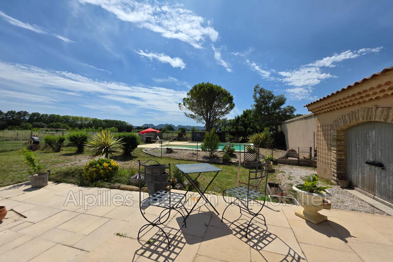 Maison - 250 m² - 5 pièces