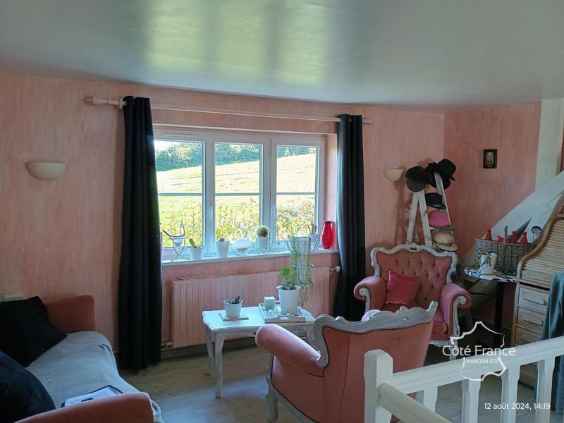 Maison de village - 174 m² - 10 pièces