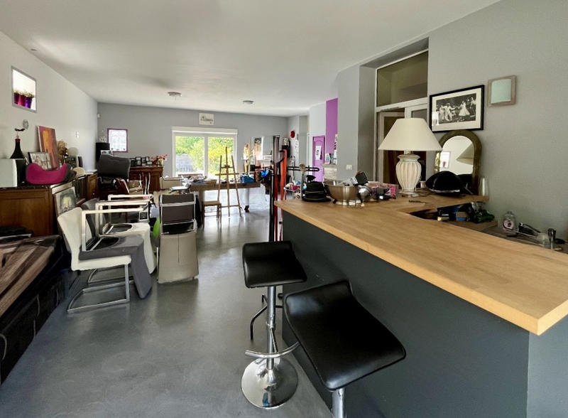 Maison - 262 m² - 10 pièces