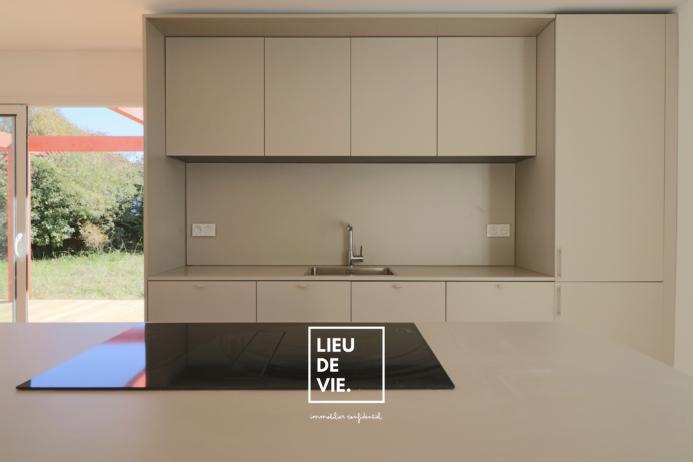 Maison ancienne - 325 m² - 9 pièces