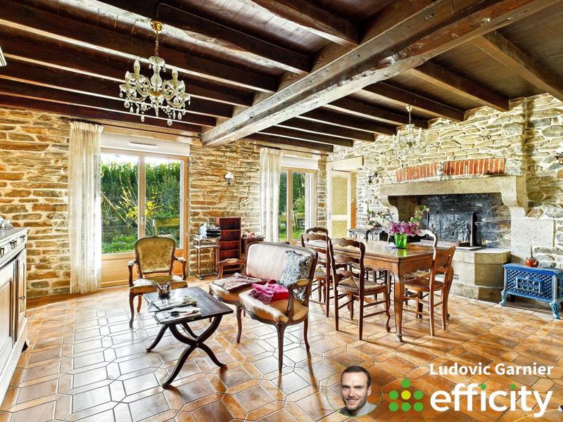 Maison - 290 m² - 10 pièces