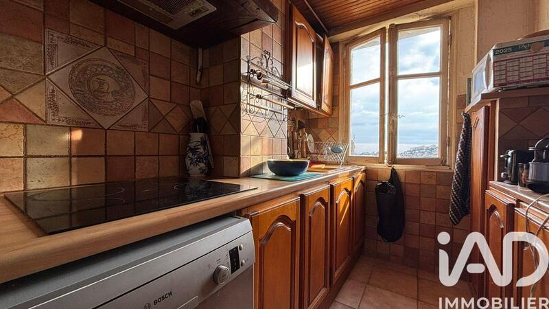 Appartement - 60 m² - 4 pièces