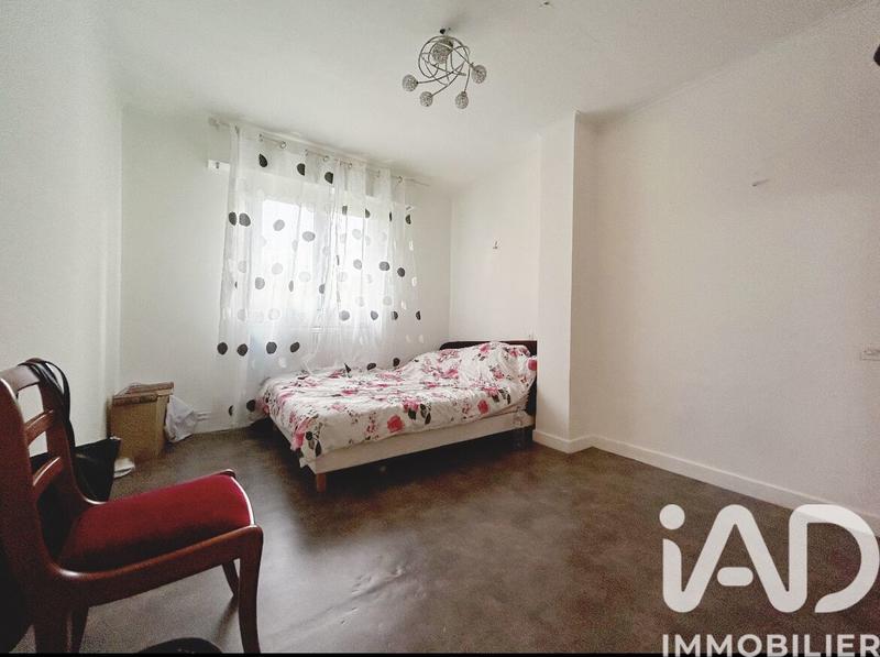 Maison - 98 m² - 4 pièces