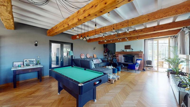 Maison - 249 m² - 6 pièces