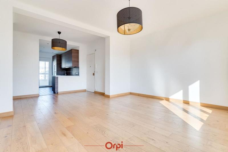 Appartement - 77 m² - 4 pièces