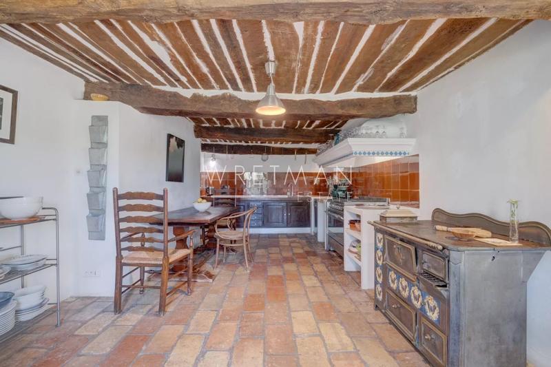 Villa - 200 m² - 5 pièces