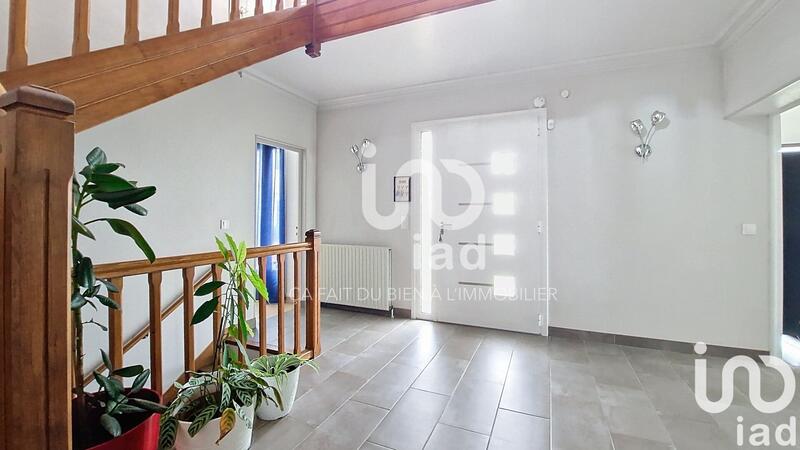 Maison - 182 m² - 7 pièces