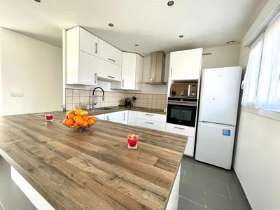 Maison - 135 m² - 6 pièces