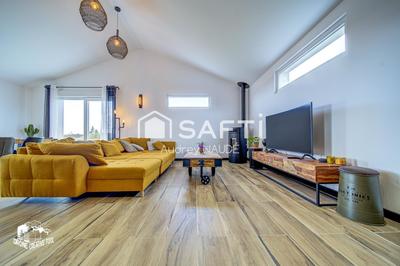 Maison - 185 m² - 6 pièces