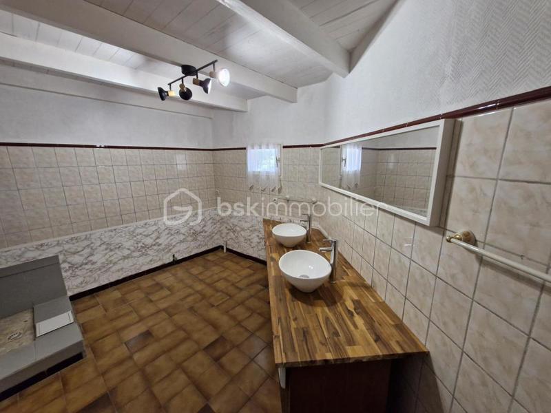 Maison de village - 135 m² - 5 pièces