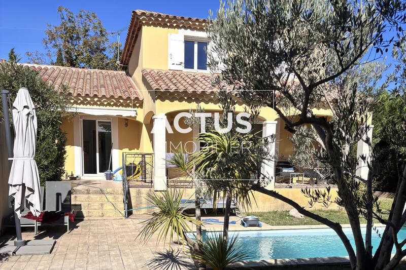 Maison - 134 m² - 5 pièces