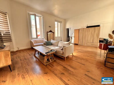 Appartement - 83 m² - 3 pièces