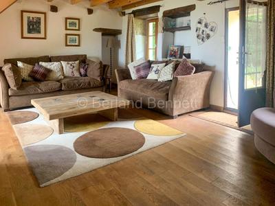 Maison en pierre - 160 m² - 5 pièces